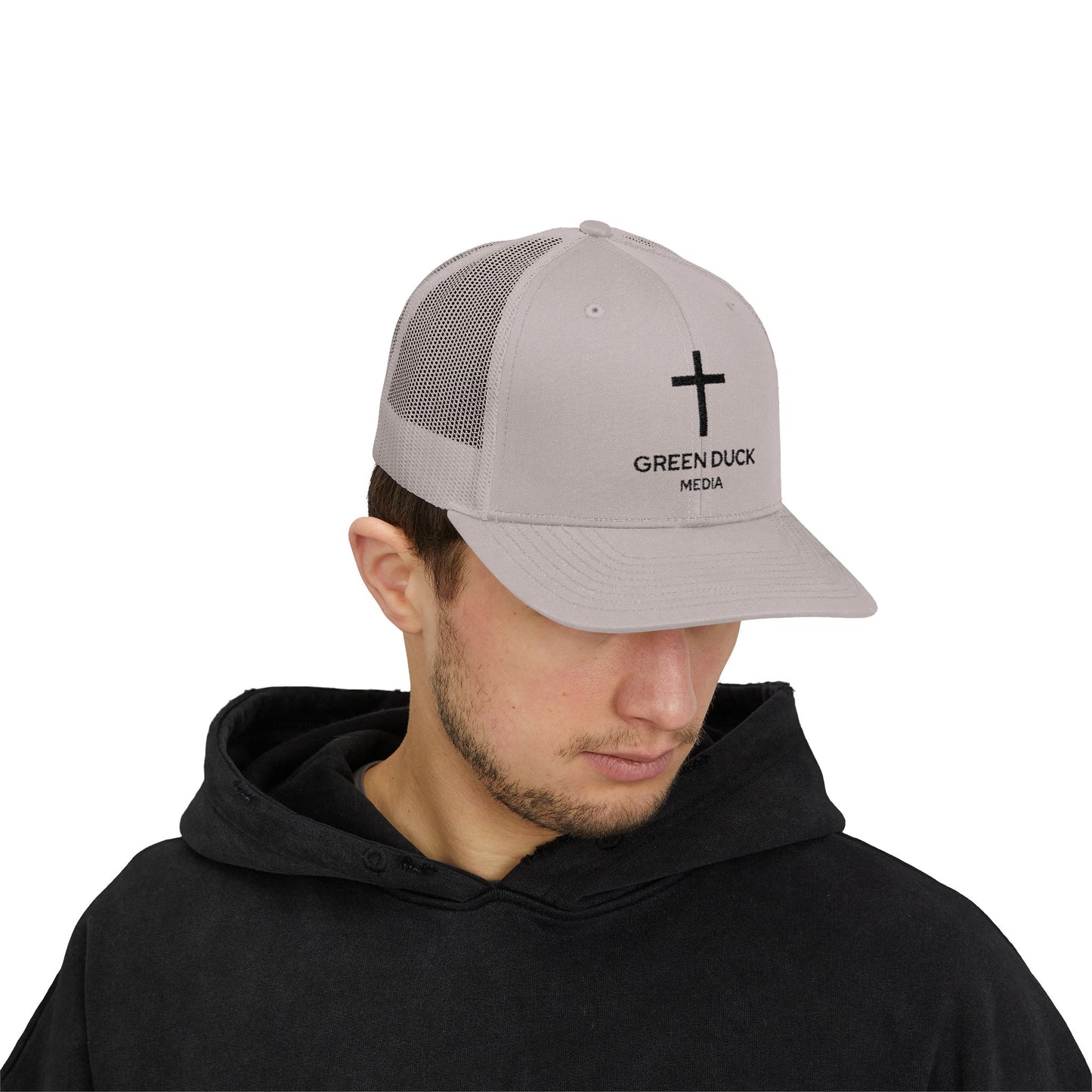 Gorra de camionero con logo de cruz - Colección Fe de Green Duck Media